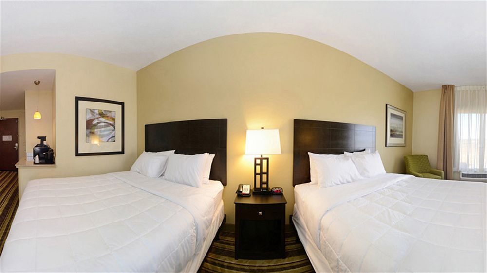 Hotel Hampton Campbell 3*