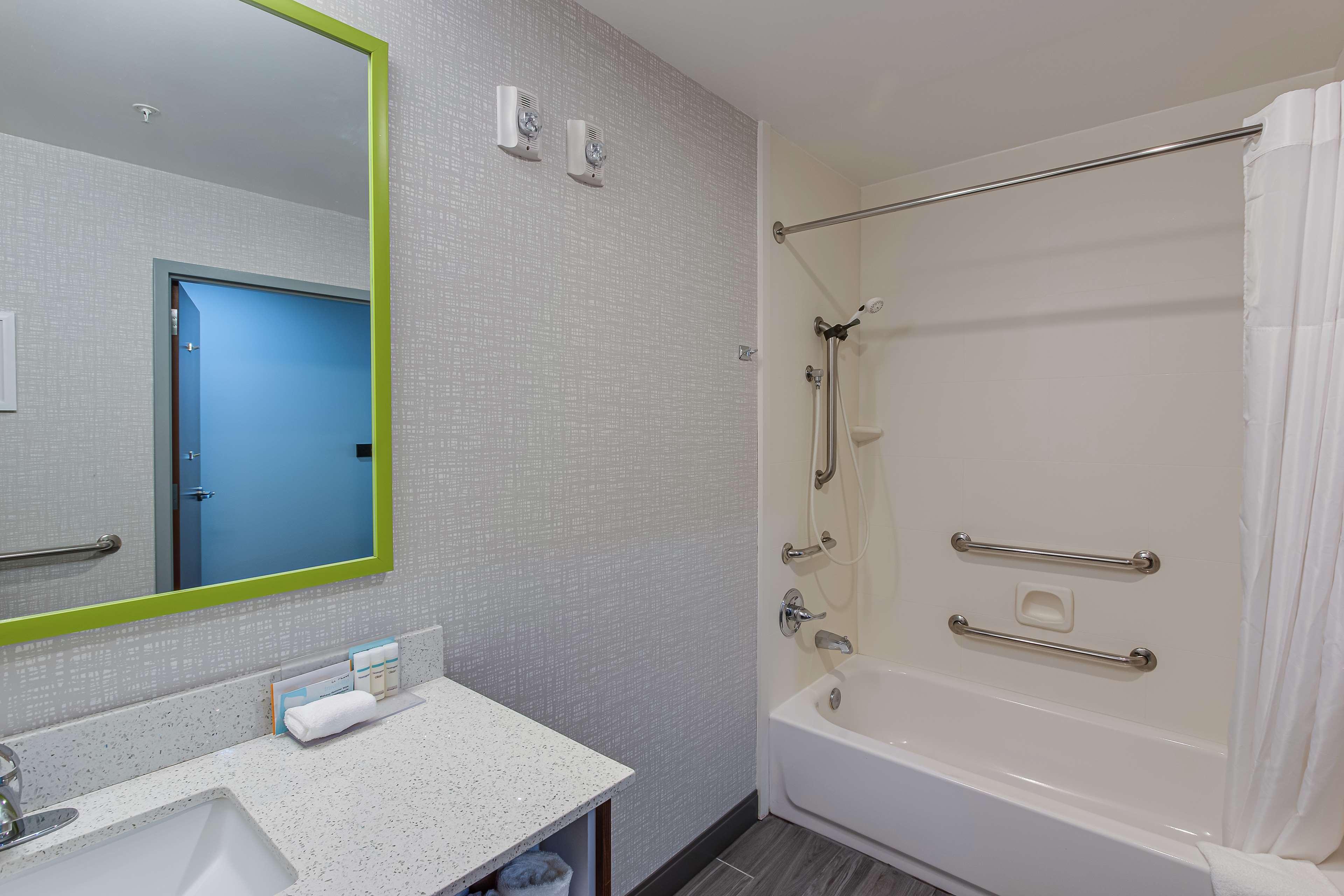 Hotel Hampton Campbell 3*