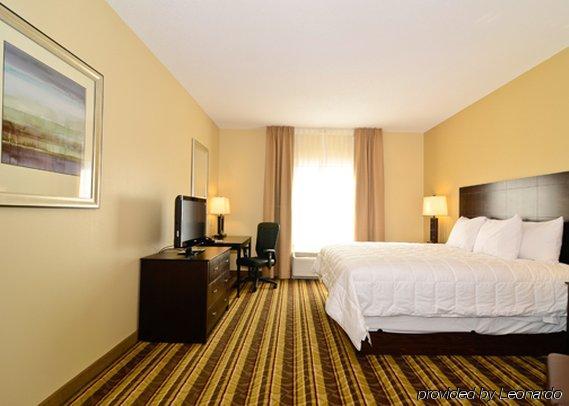 Hotel Hampton Campbell