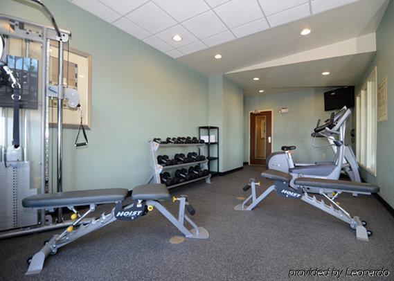 Hotel Hampton Campbell Oak Grove