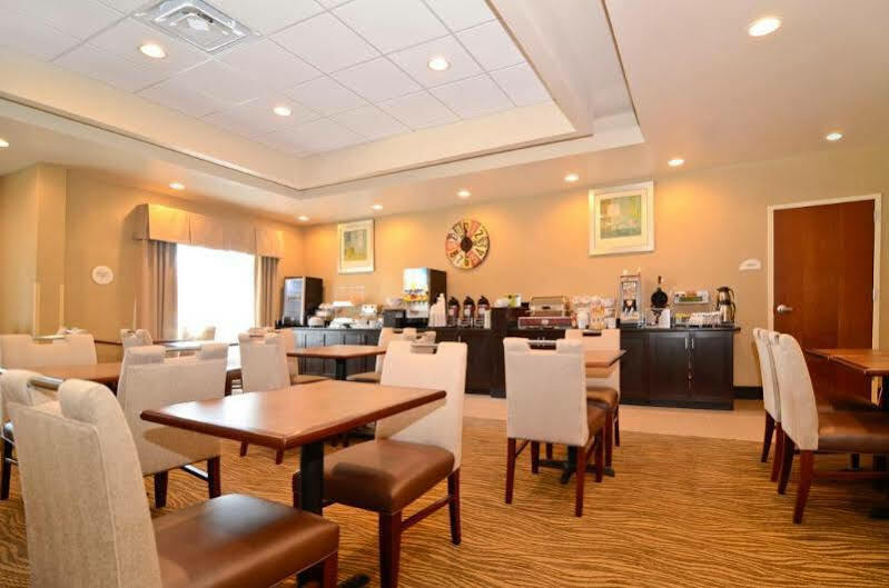 Hotel Hampton Campbell 3*